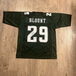 LeGarrette Blount Philadelphia Eagles Green Jersey Signed Beckett Witnessed